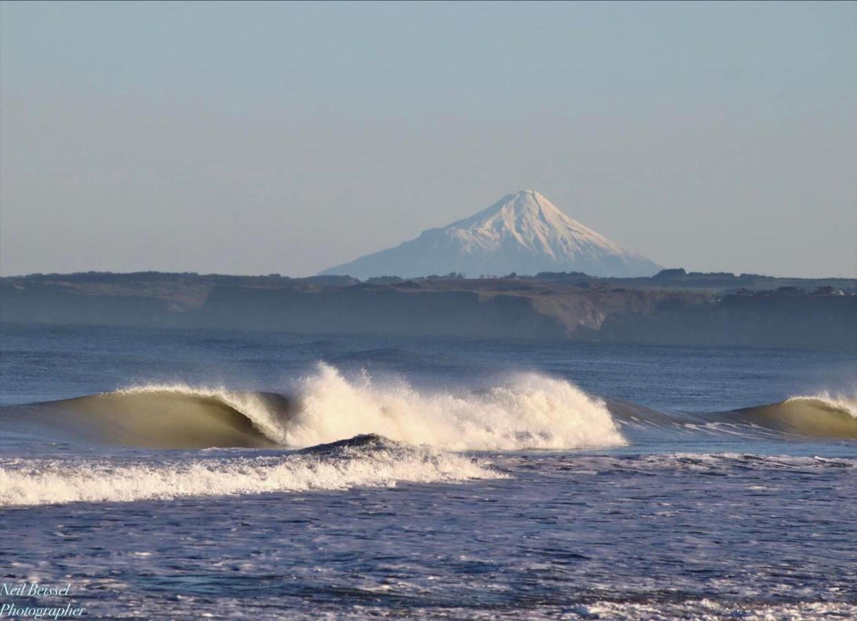 Le Riva Bed And Breakfast By The Beach Whanganui Extérieur photo