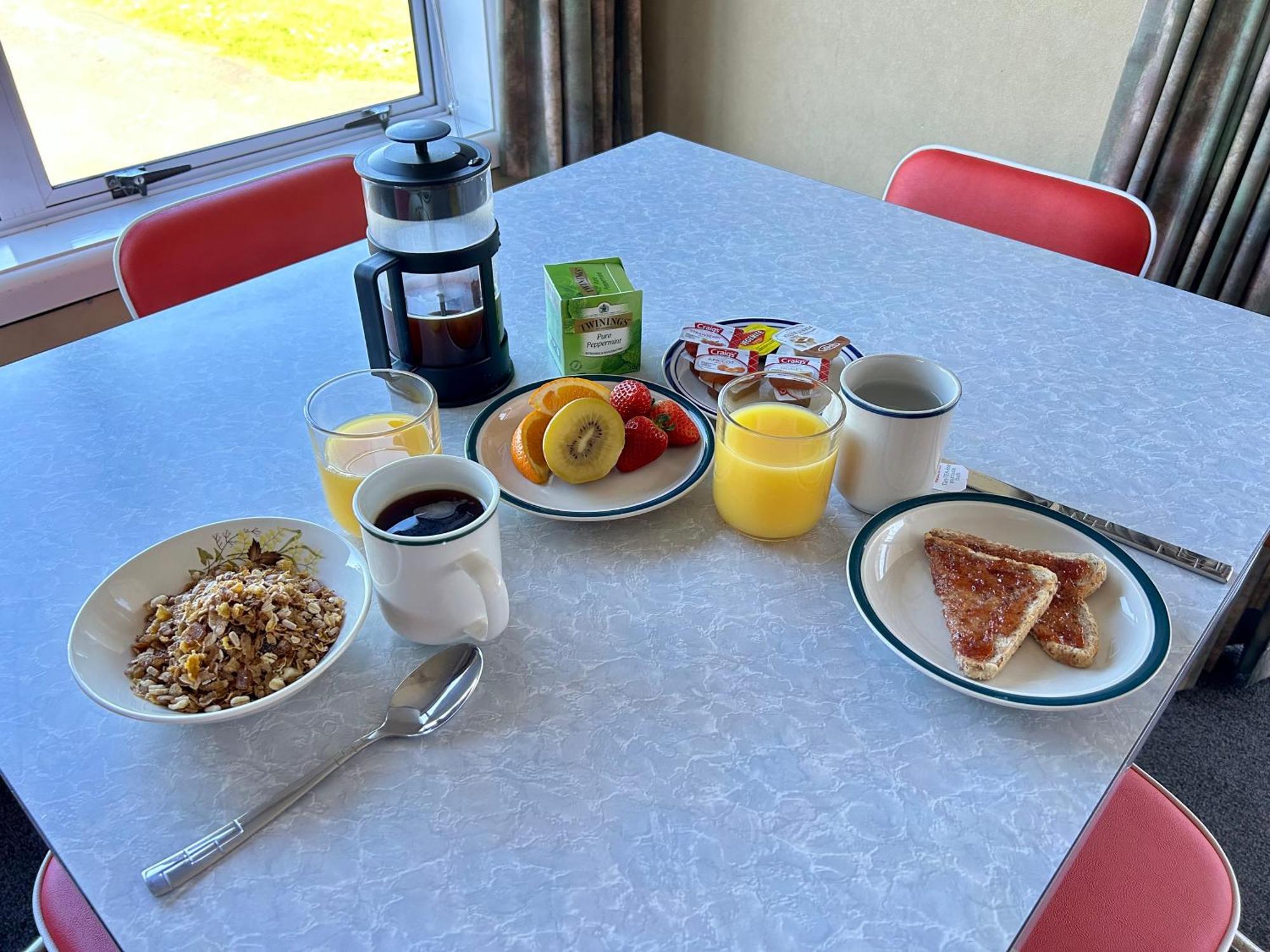 Le Riva Bed And Breakfast By The Beach Whanganui Extérieur photo